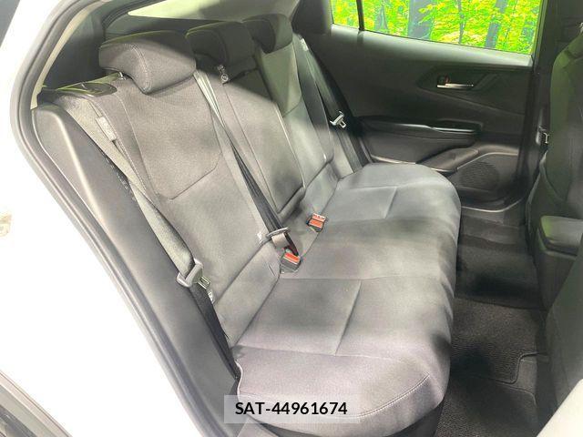 Toyota PRIUS 2023-09 7021252-10