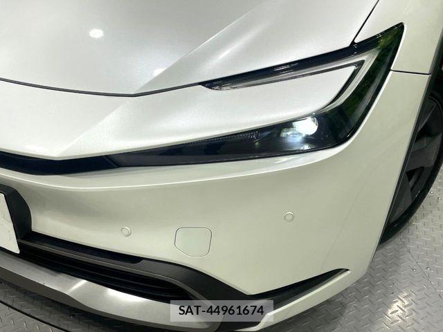 Toyota PRIUS 2023-09 7021252-13
