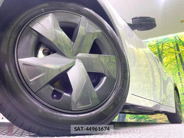 Toyota PRIUS 2023-09 7021252-14