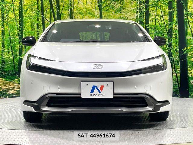 Toyota PRIUS 2023-09 7021252-15
