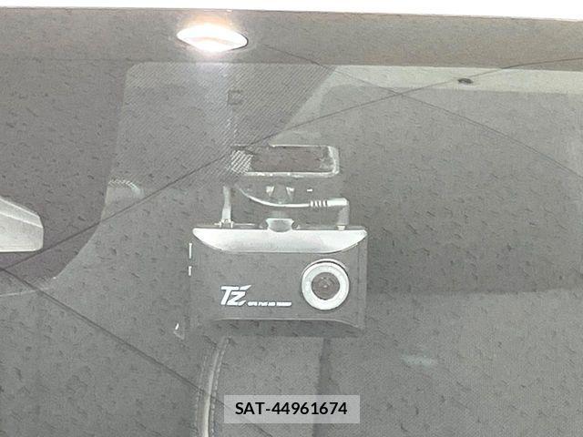 Toyota PRIUS 2023-09 7021252-5