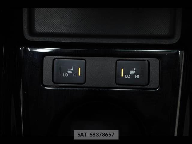 Toyota PRIUS 2019-11 7021259-15