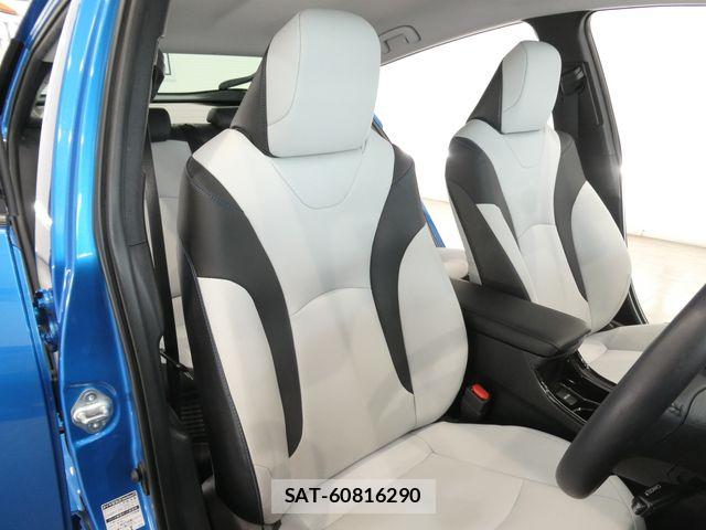 Toyota PRIUS 2019-10 7021266-14