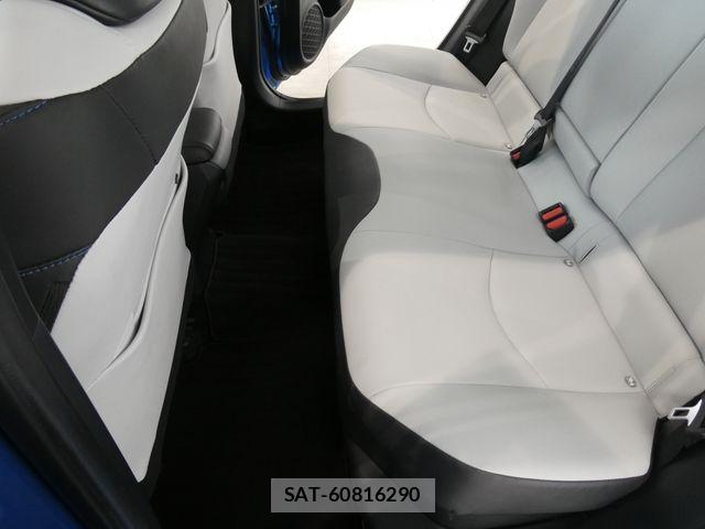 Toyota PRIUS 2019-10 7021266-18