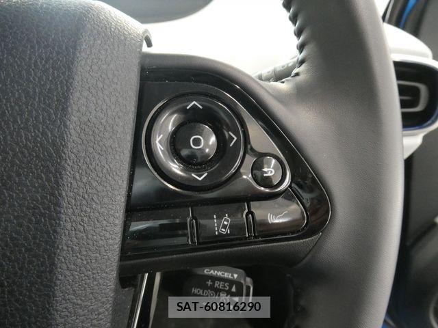Toyota PRIUS 2019-10 7021266-24