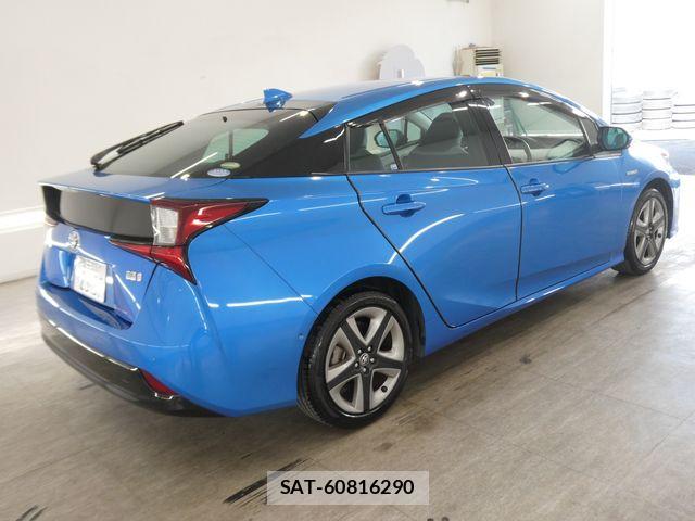 Toyota PRIUS 2019-10 7021266-5