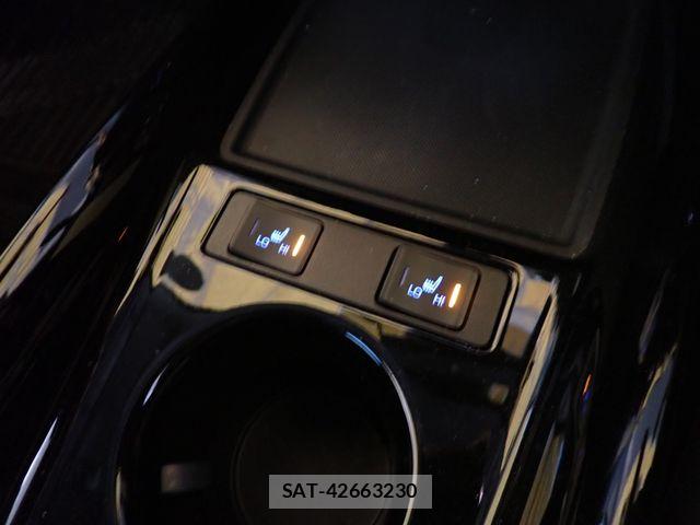 Toyota PRIUS 2021-12 7021246-15