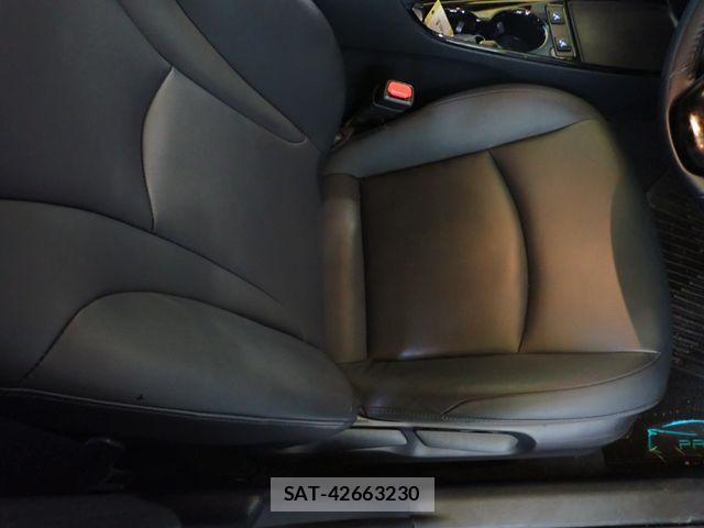 Toyota PRIUS 2021-12 7021246-20