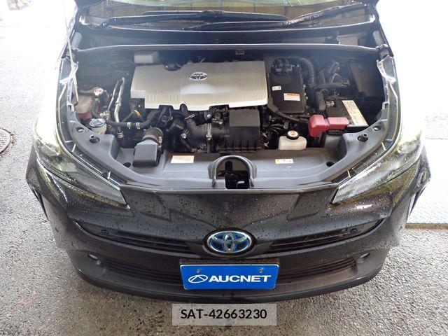 Toyota PRIUS 2021-12 7021246-25