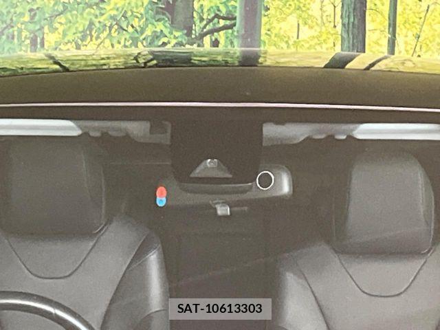 Toyota PRIUS 2021-03 7021255-3