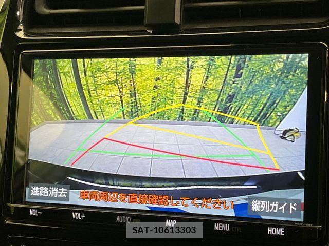 Toyota PRIUS 2021-03 7021255-5
