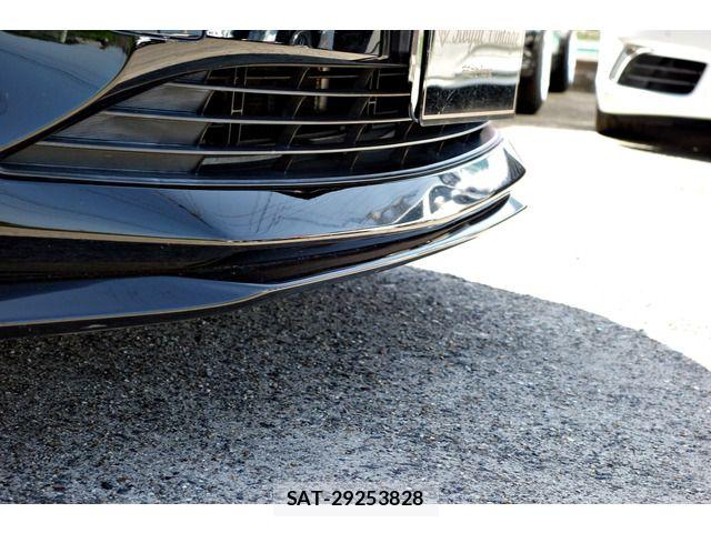 Toyota PRIUS 2018-01 7021273-10