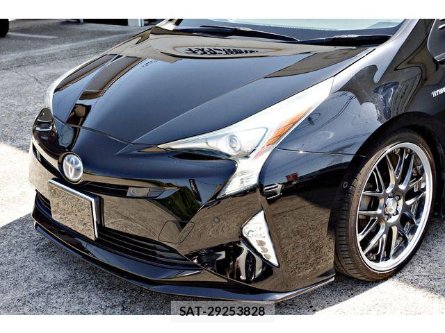 Toyota PRIUS 2018-01 7021273-5