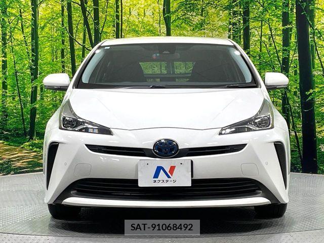 Toyota PRIUS 2021-02 7021265-15