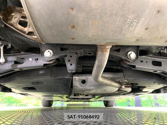 Toyota PRIUS 2021-02 7021265-18
