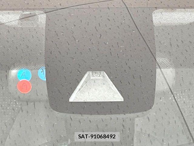 Toyota PRIUS 2021-02 7021265-7
