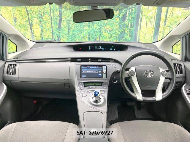 Toyota PRIUS 2011-09 7021283-1