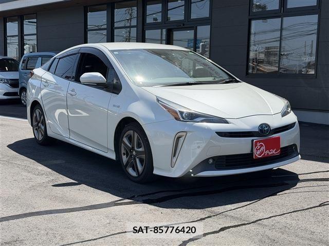 Toyota PRIUS 2019-04 7060261-1