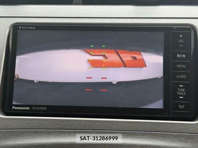 Toyota PRIUS 2013-09 7060286-3