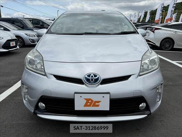 Toyota PRIUS 2013-09 7060286-8