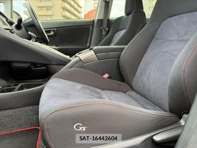 Toyota PRIUS 2013-09 7060276-16