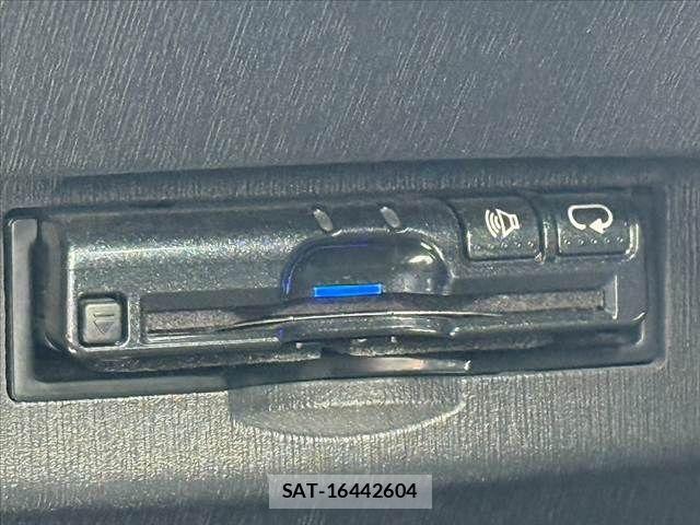 Toyota PRIUS 2013-09 7060276-22