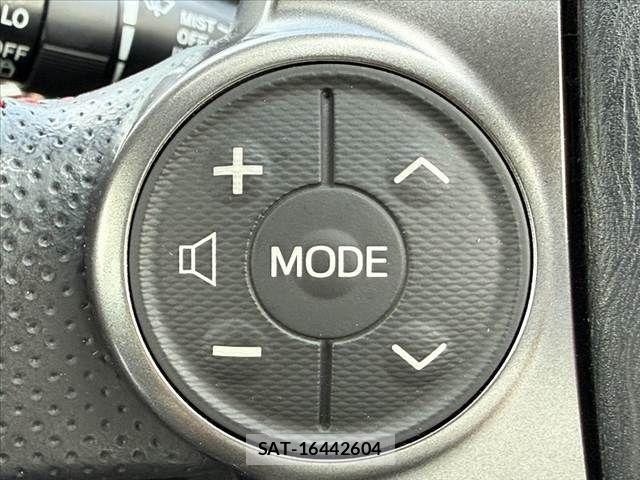 Toyota PRIUS 2013-09 7060276-24
