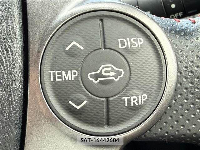 Toyota PRIUS 2013-09 7060276-25