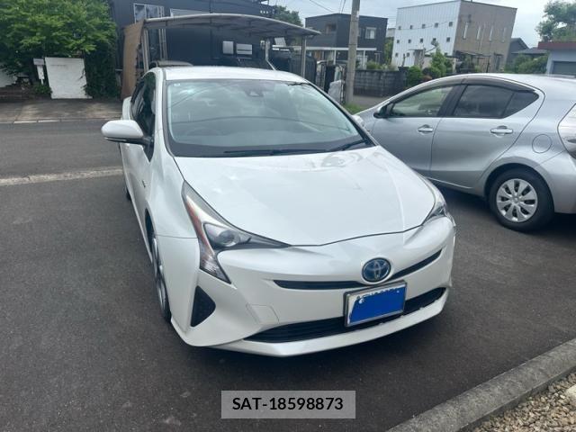 Toyota PRIUS 2016-01 7060272-0