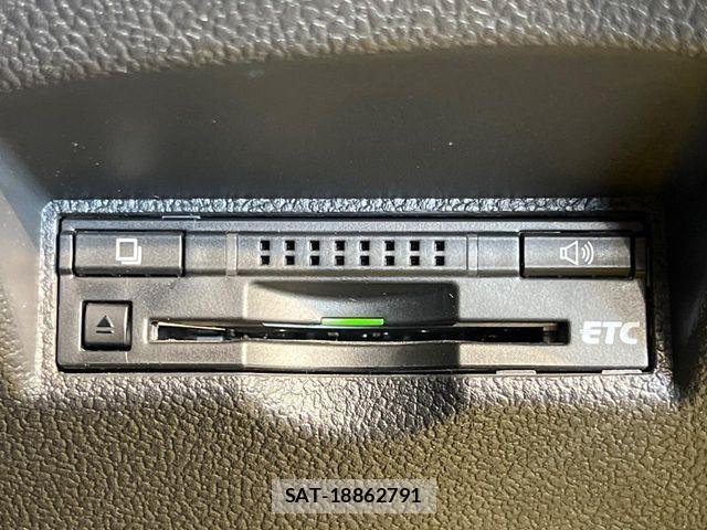 Toyota PRIUS 2016-01 7060256-7