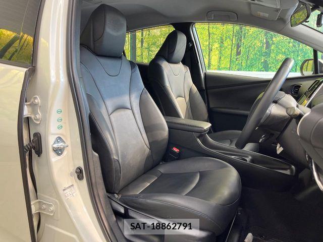 Toyota PRIUS 2016-01 7060256-8