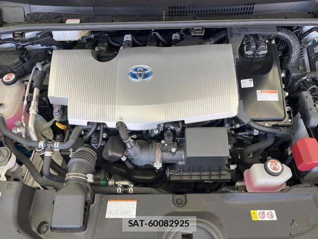 Toyota PRIUS 2019-05 7060250-18