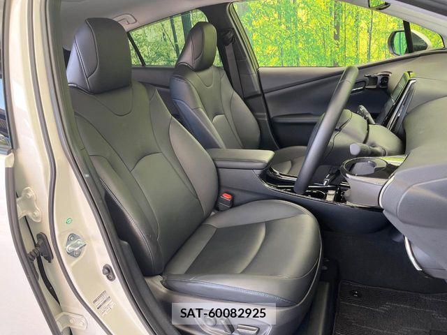Toyota PRIUS 2019-05 7060250-8
