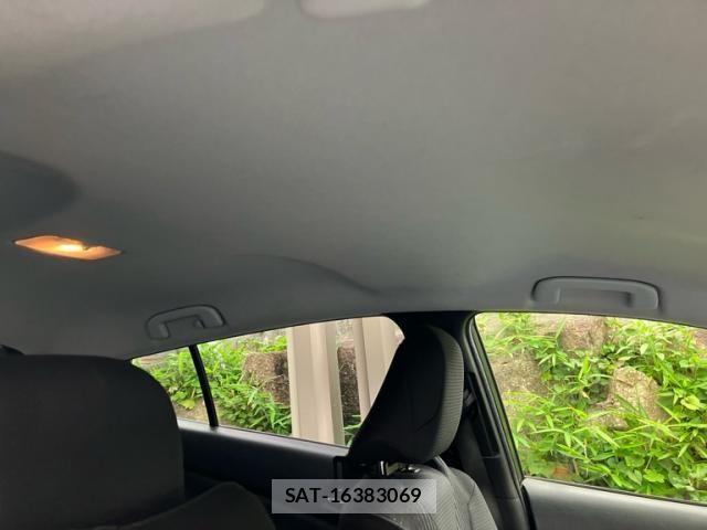 Toyota PRIUS 2016-06 7060284-11