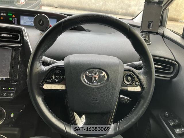 Toyota PRIUS 2016-06 7060284-14