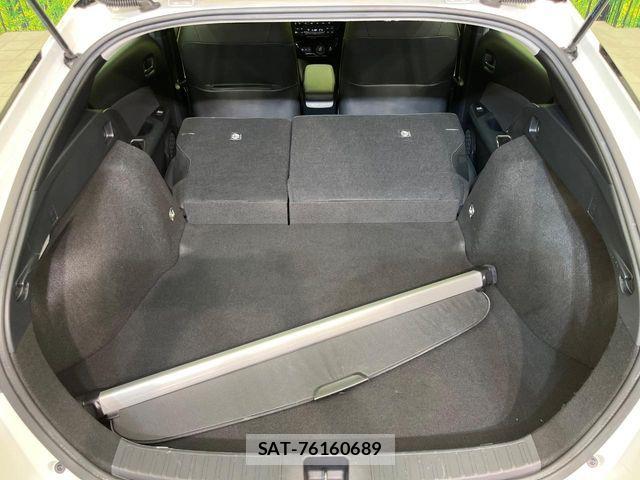 Toyota PRIUS 2019-02 7060252-9