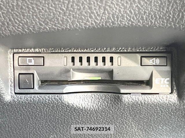 Toyota PRIUS 2017-03 7060259-4