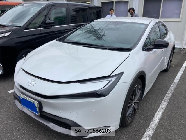 Toyota PRIUS 2025-04 7060246-1