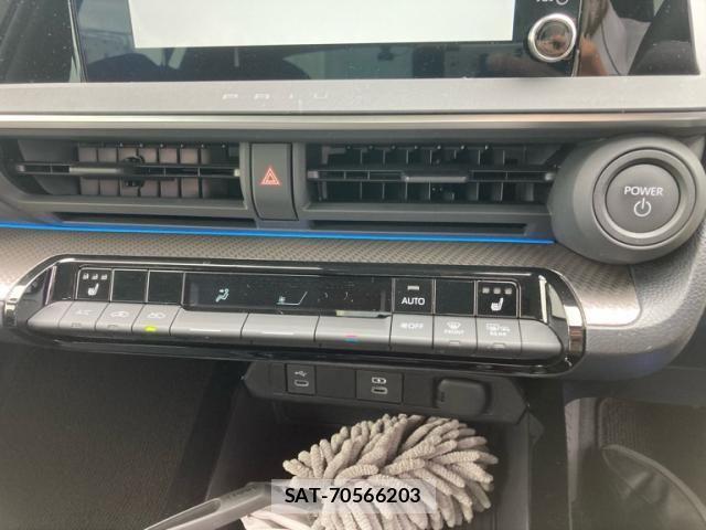 Toyota PRIUS 2025-04 7060246-19