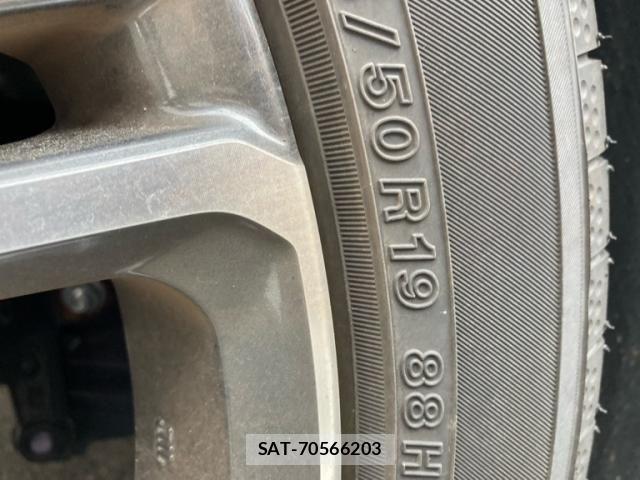 Toyota PRIUS 2025-04 7060246-8