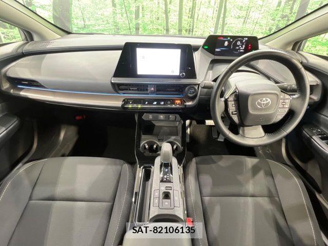 Toyota PRIUS 2023-03 7060247-1