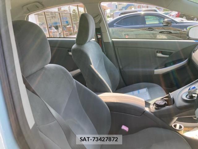 Toyota PRIUS 2009-08 7060310-13