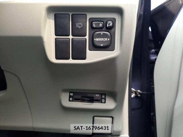 Toyota PRIUS 2011-11 7060285-15