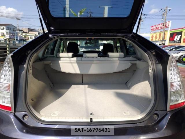 Toyota PRIUS 2011-11 7060285-24