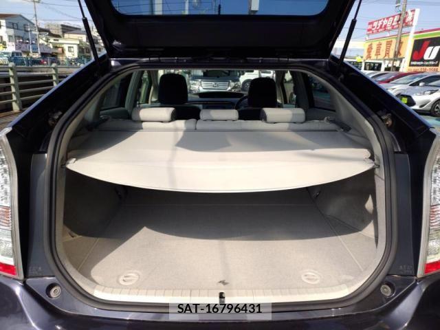 Toyota PRIUS 2011-11 7060285-26