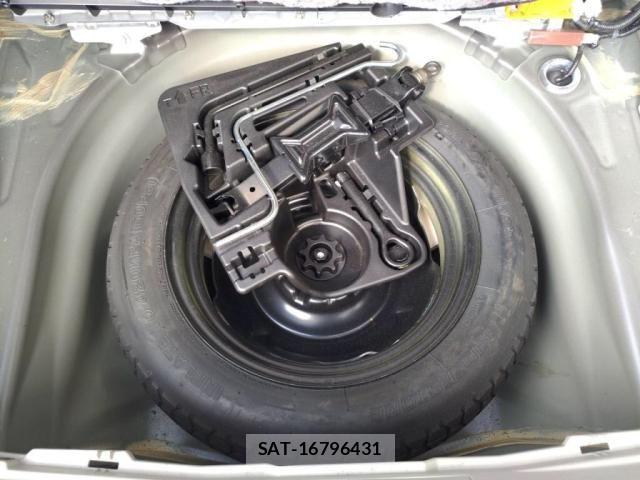 Toyota PRIUS 2011-11 7060285-29