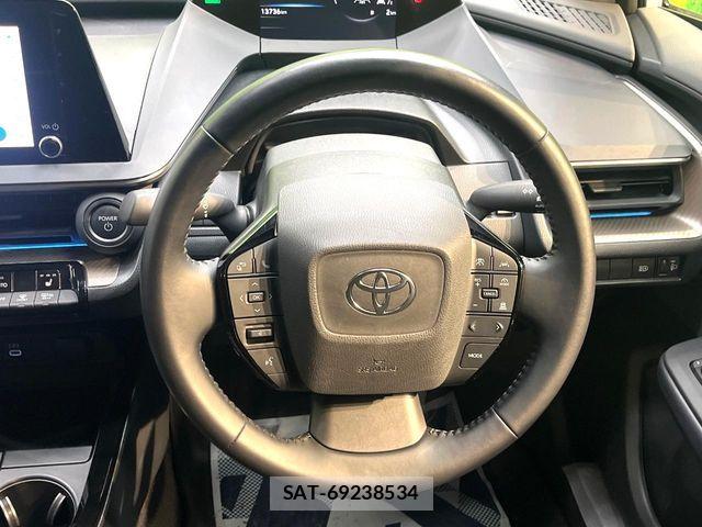 Toyota PRIUS 2024-03 7060244-10