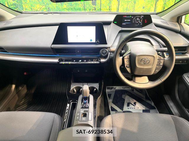 Toyota PRIUS 2024-03 7060244-1