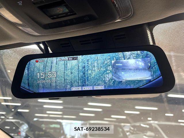 Toyota PRIUS 2024-03 7060244-4