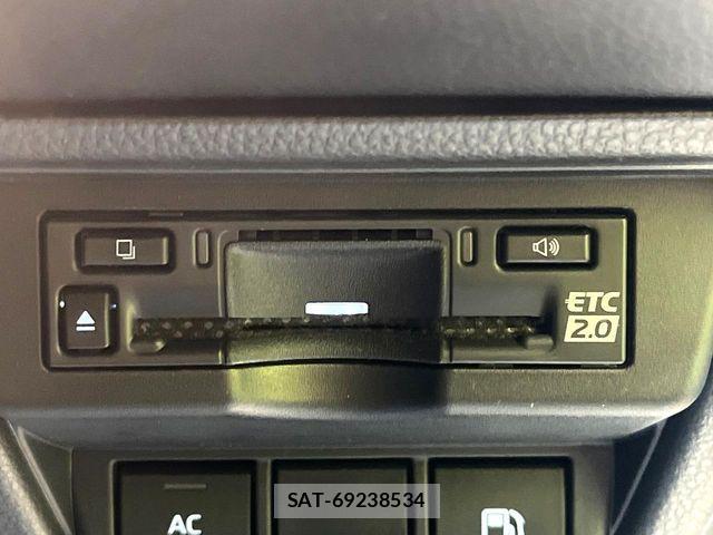 Toyota PRIUS 2024-03 7060244-5